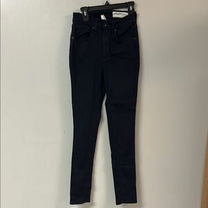 Black Skinny Jeans High Waist Sleek Design
